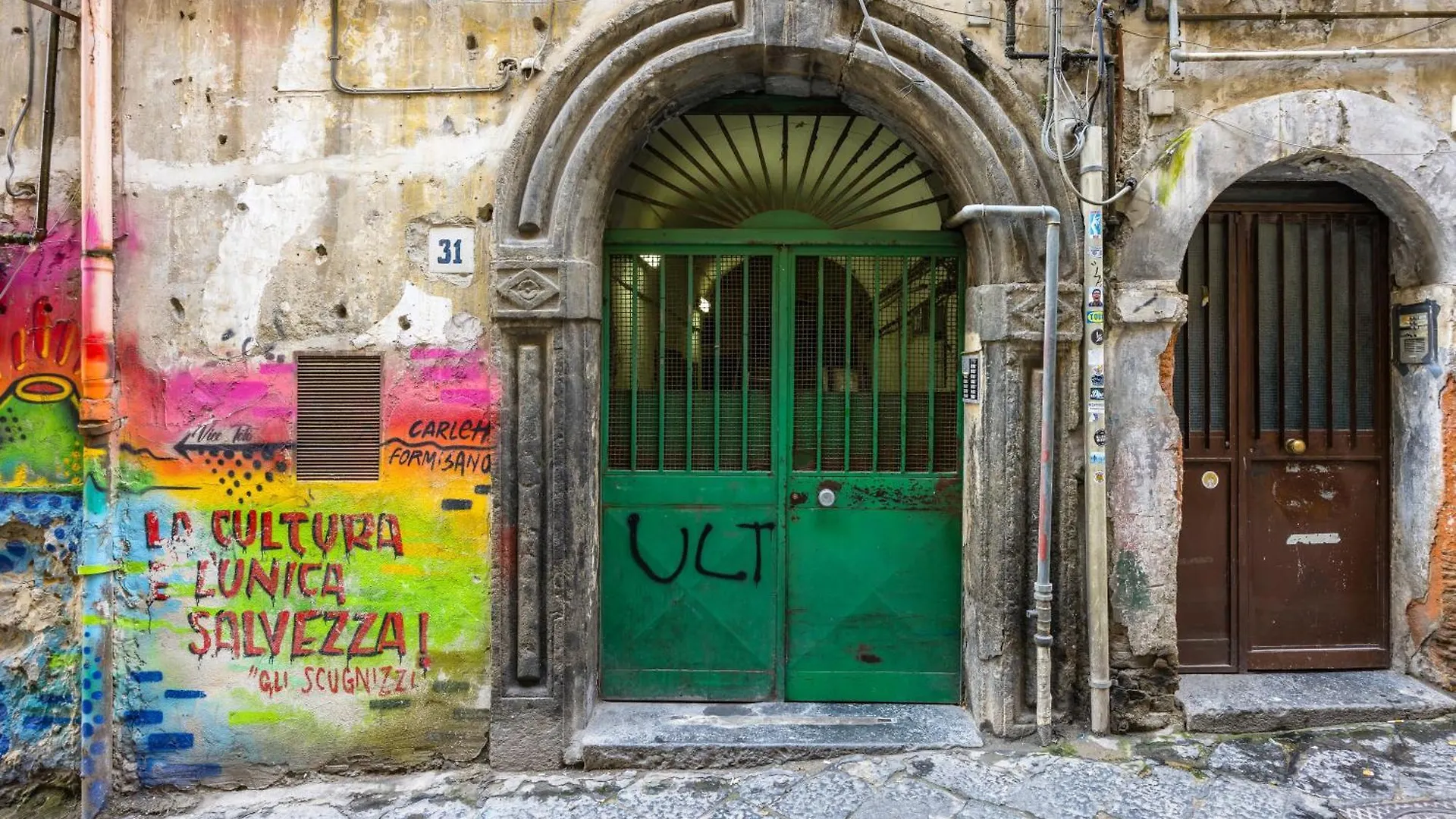 Murales Street On Spanish Quarter Naples